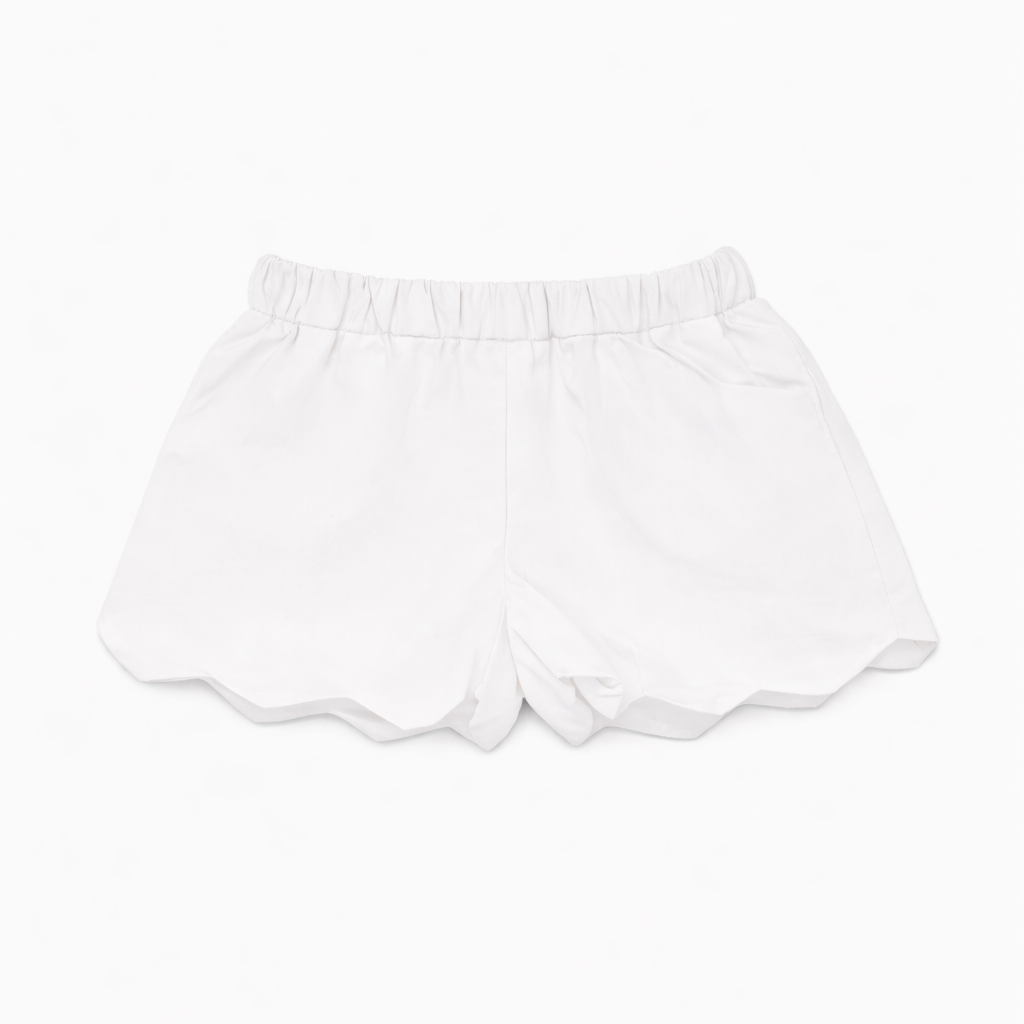 White Scallop Short شورت لون آبيض