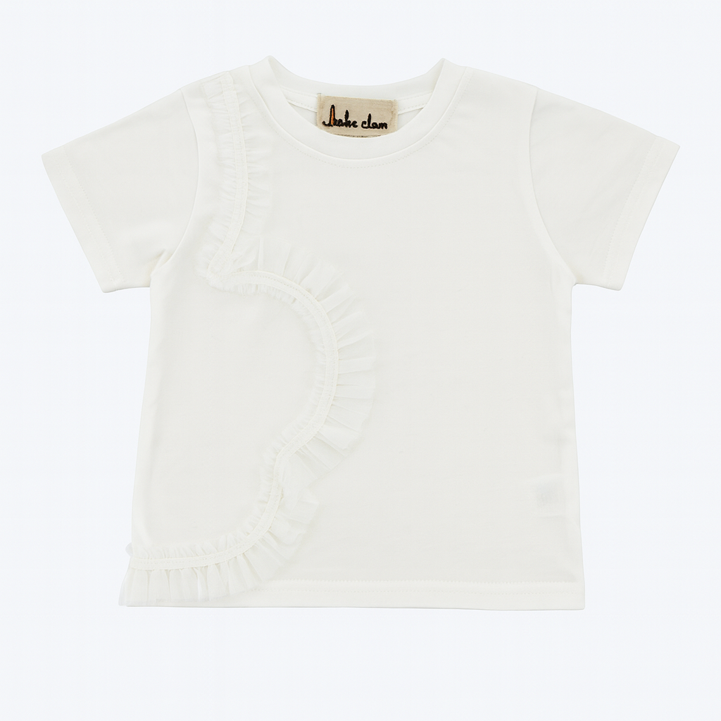 White Velvet Heart Mesh Trim Tee بلوزة لون أبيض مع دانتيل