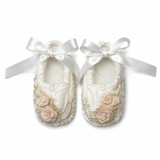 Ivory Gold Bootie Lace Shoes حذاء مواليد