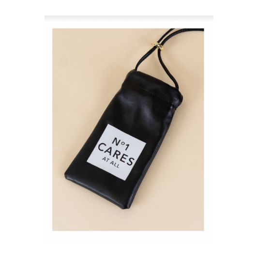Crossbody Pouch حقيبة صغيرة